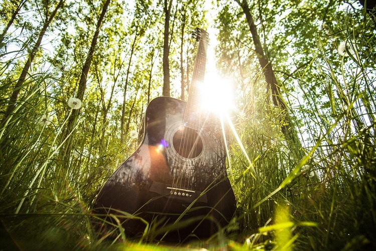 Kesäillan musiikkituokio Käylässä Kesäillan musiikkituokio Käylässä
