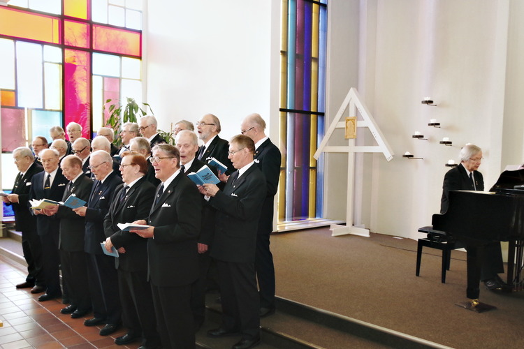veteraanimieslaulajat
